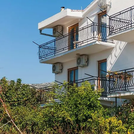 Guest house Ratka Kastela
